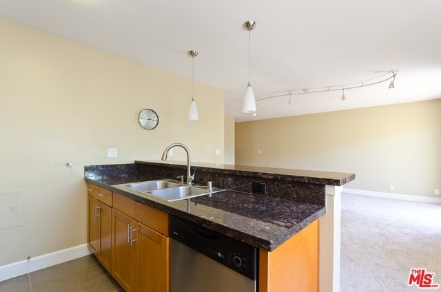 10982 Roebling Ave - Photo 12