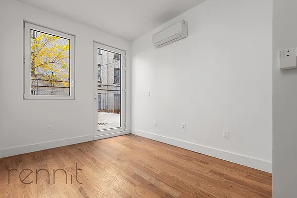 385 Rutland Road - Photo 12