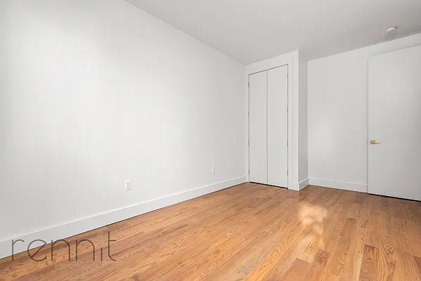 385 Rutland Road - Photo 5