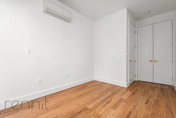 385 Rutland Road - Photo 13