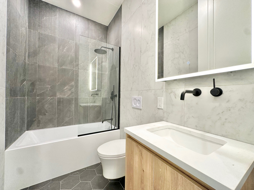 155 Smith Street - Photo 9