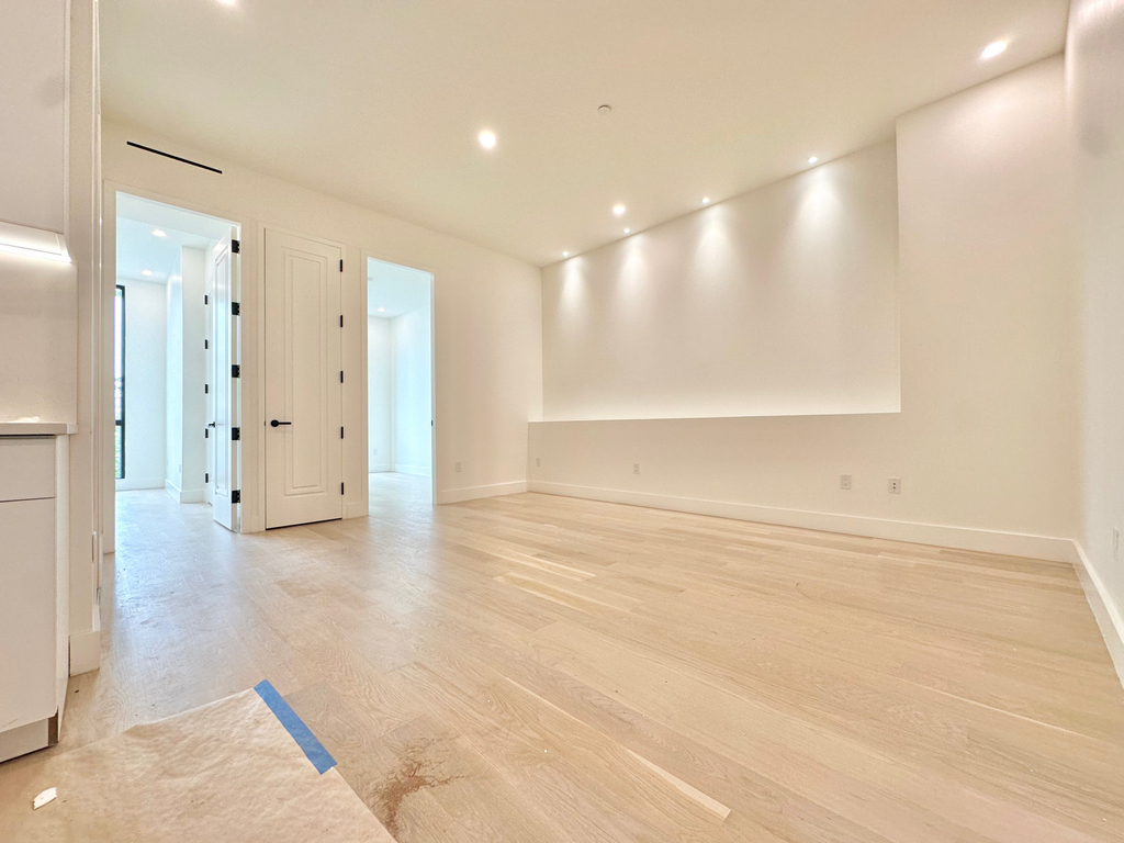 155 Smith Street - Photo 10