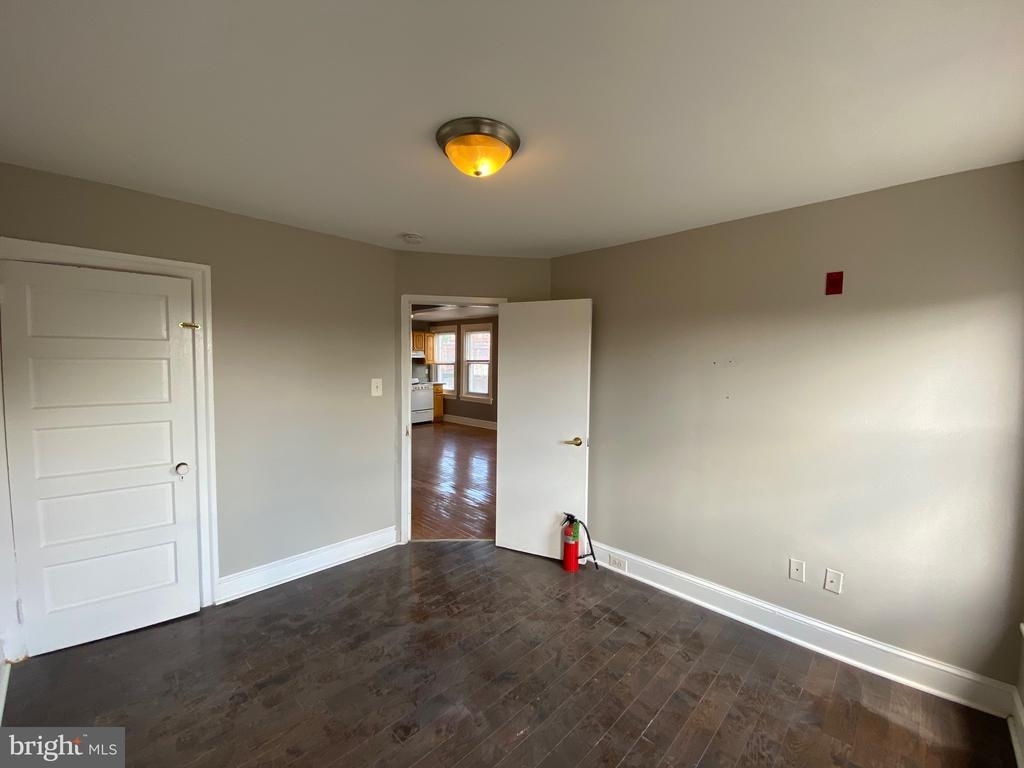 4524 Frankford Ave - Photo 9