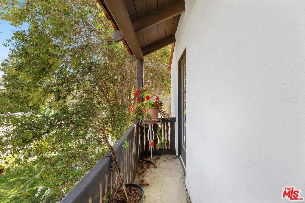 13000 Woodbridge St - Photo 26