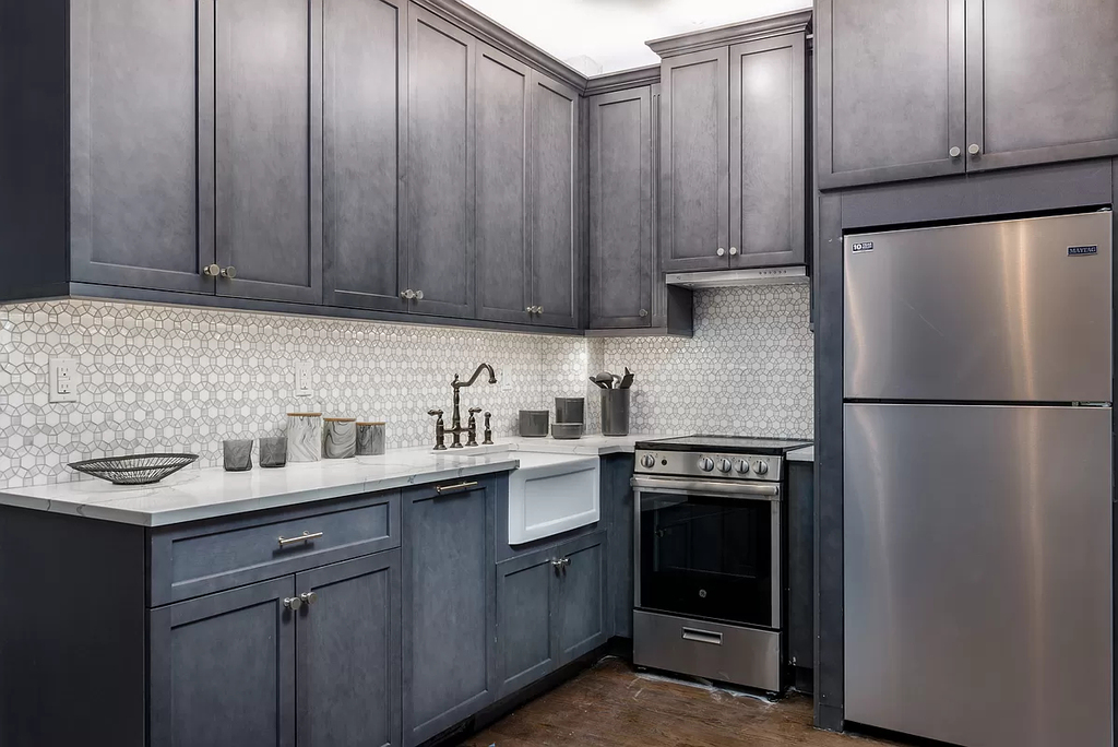187 Kent Avenue - Photo 3