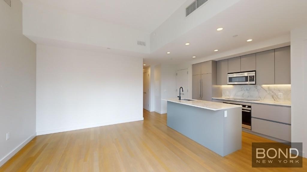 515 East 86th Street - Photo 3