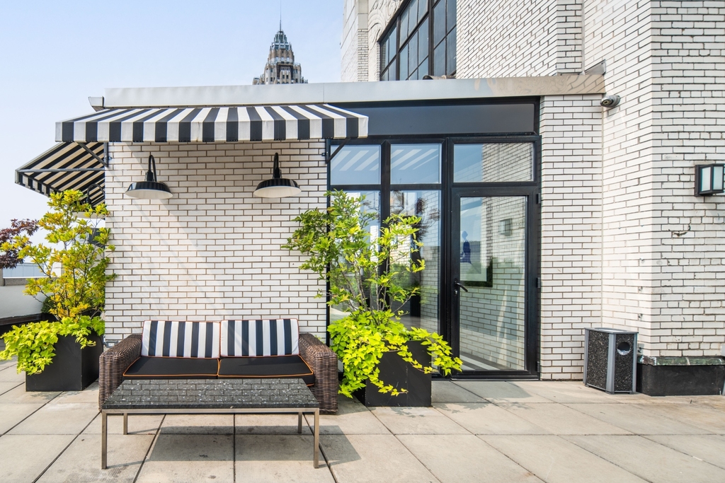116 John Street - Photo 8