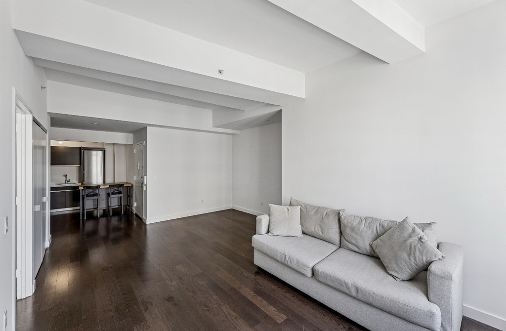 116 John Street - Photo 4