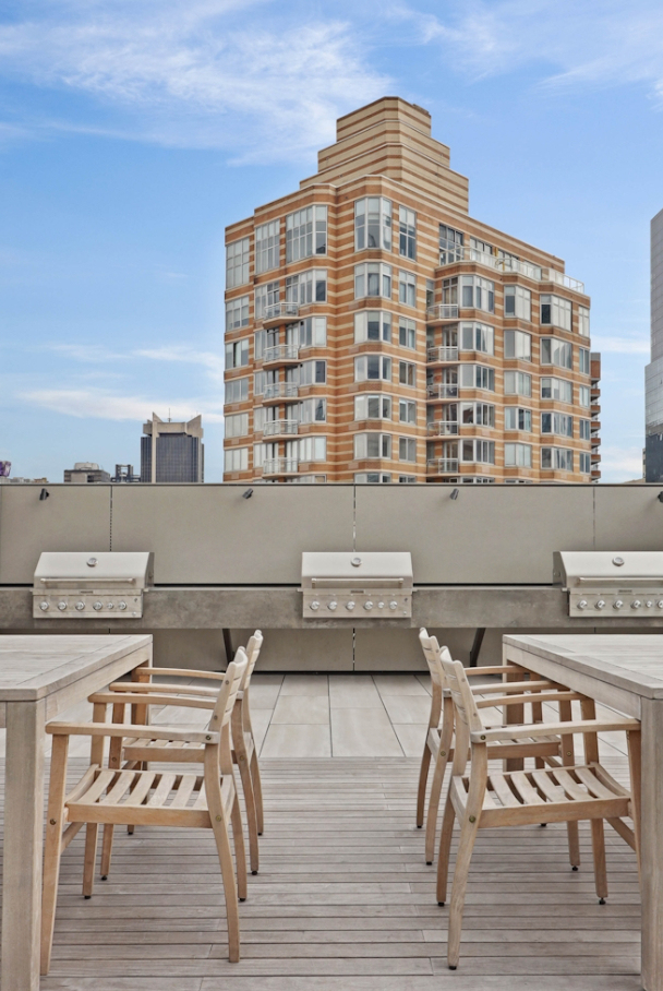 520 West 43rd Street, Apt. 2-P - Photo 3