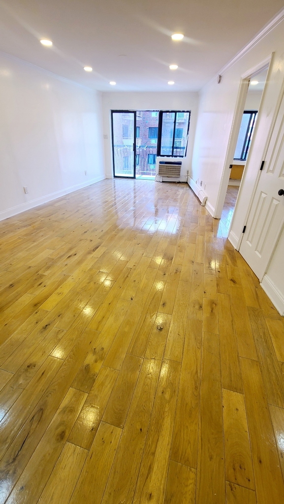 141-13 85th Road - Photo 1