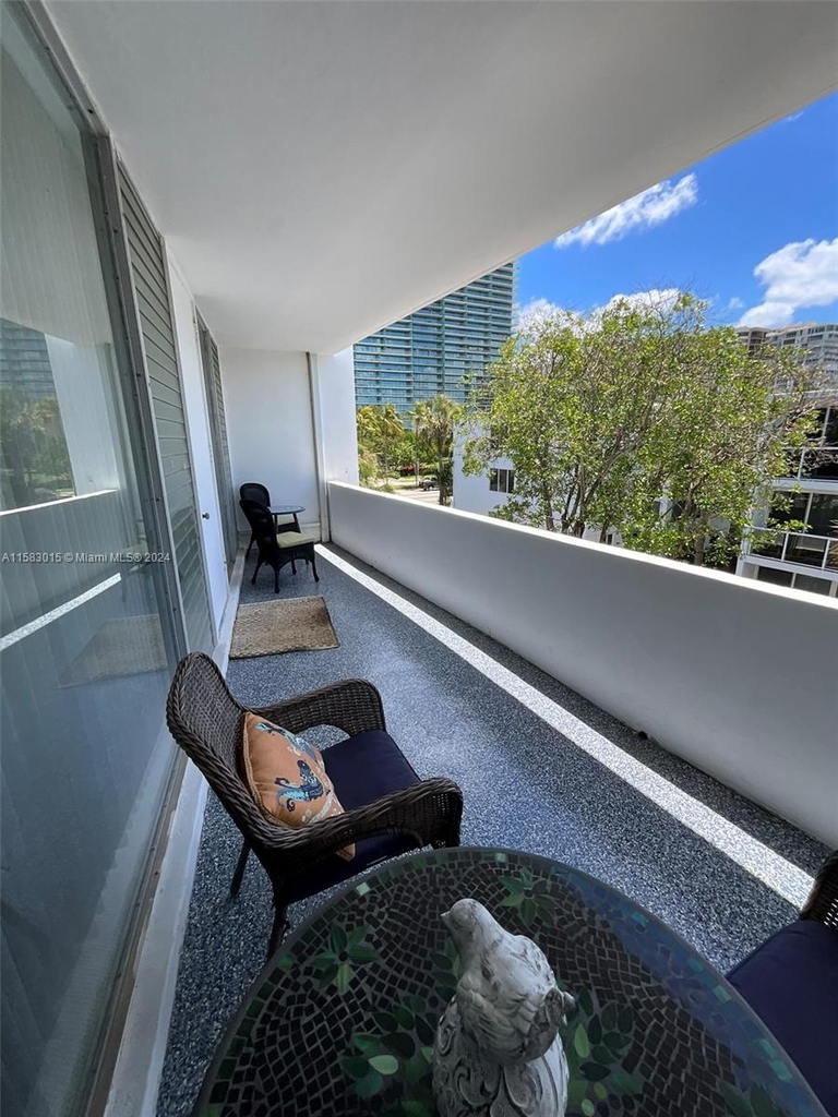 10210 Collins Ave - Photo 13