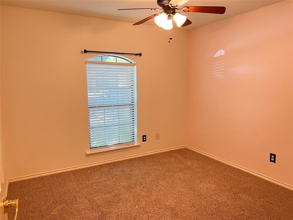 213 Pear Tree Place - Photo 19