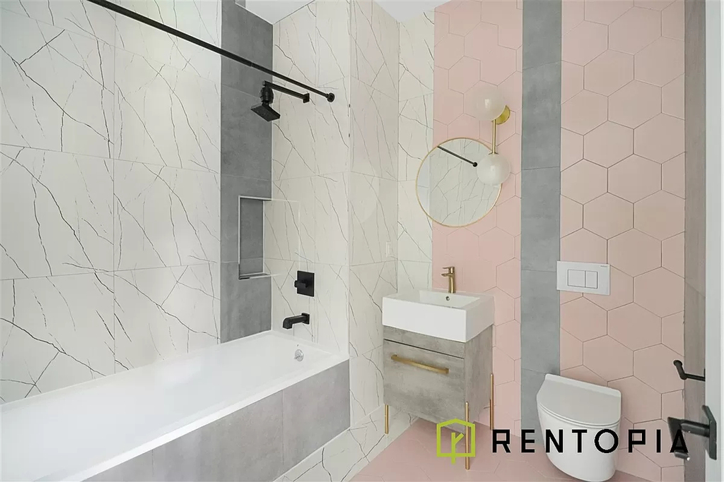 209 Montrose Ave - Photo 5