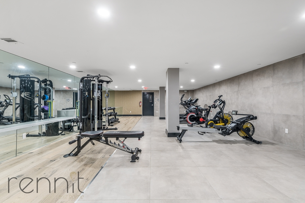 853 Lexington Avenue - Photo 3
