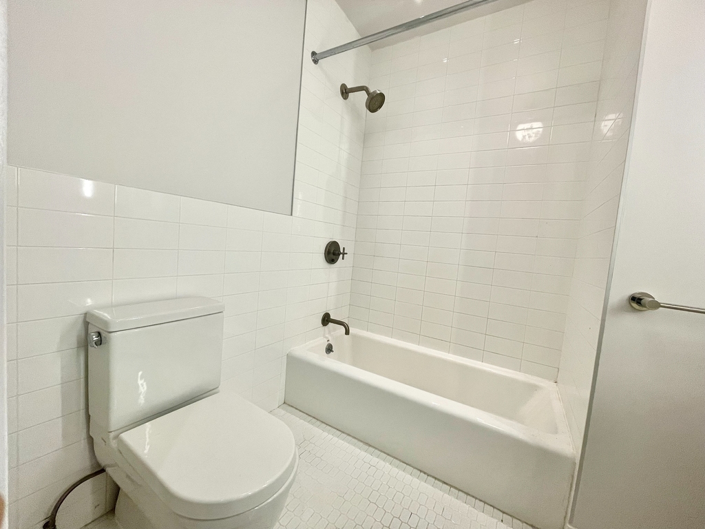452 Broome Street - Photo 10