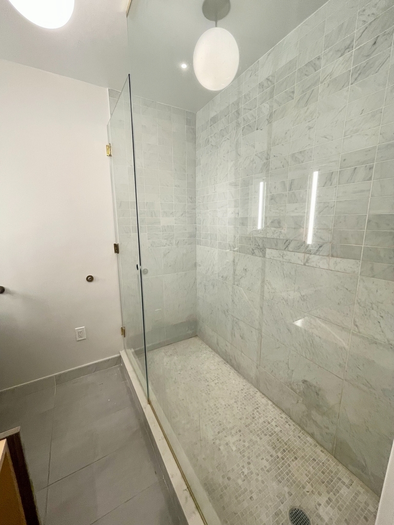 452 Broome Street - Photo 7