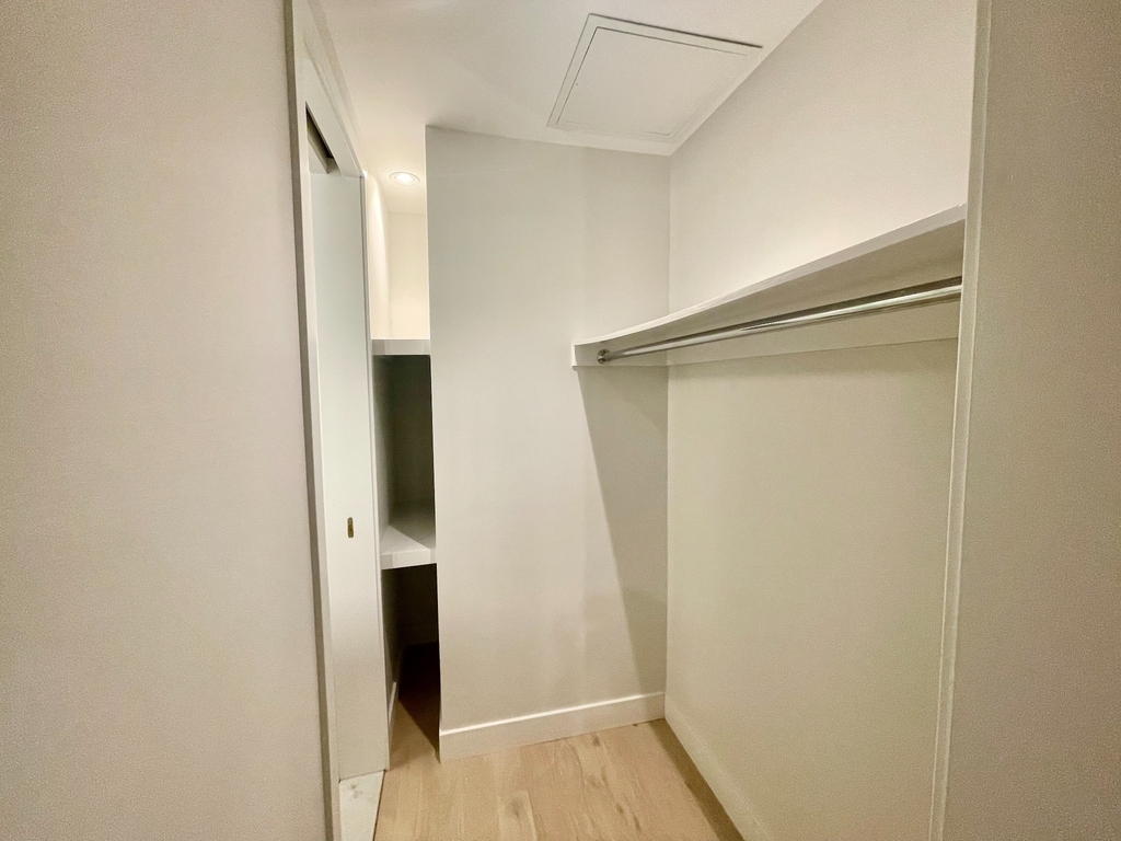452 Broome Street - Photo 8