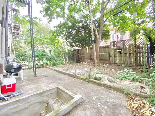 1348 Hancock Street - Photo 4