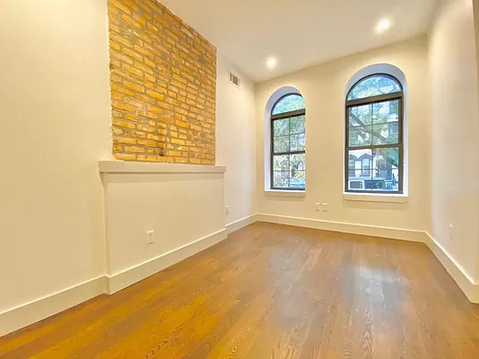 1348 Hancock Street - Photo 6