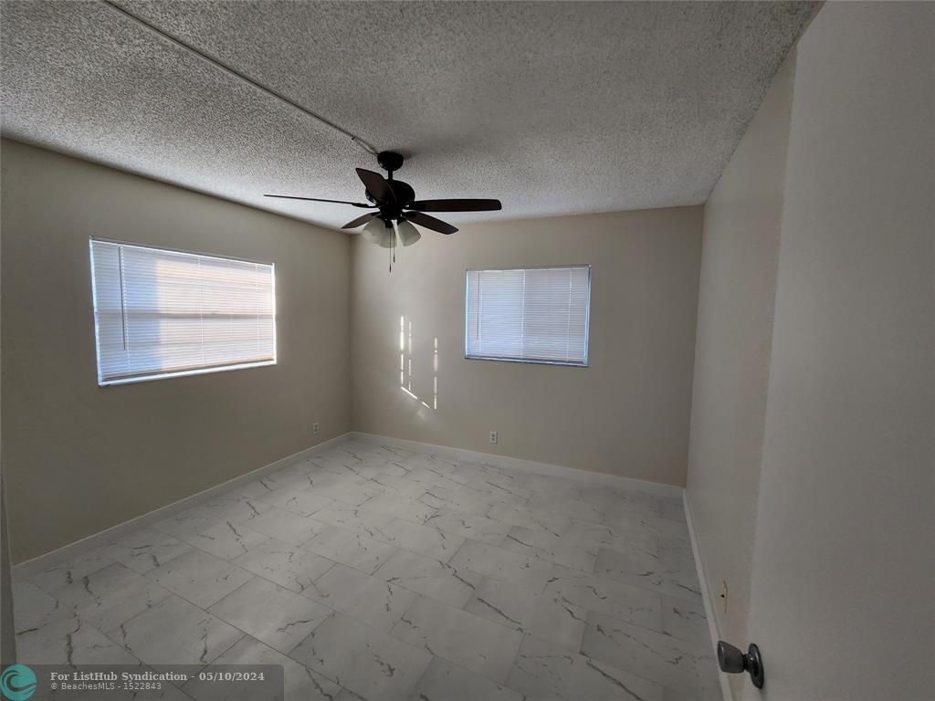 1351 Sw 125th Ave - Photo 7