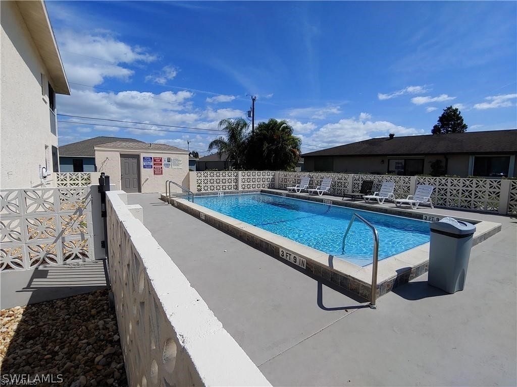 3705 Country Club Boulevard - Photo 1
