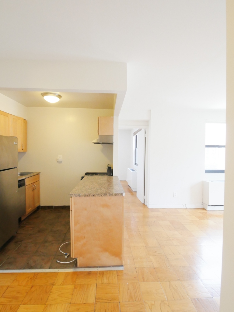 169 East 91st Street - Photo 12