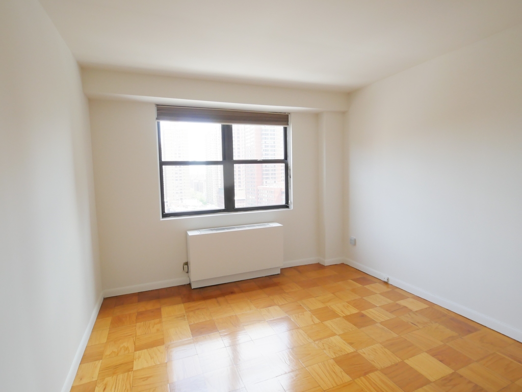 169 East 91st Street - Photo 8
