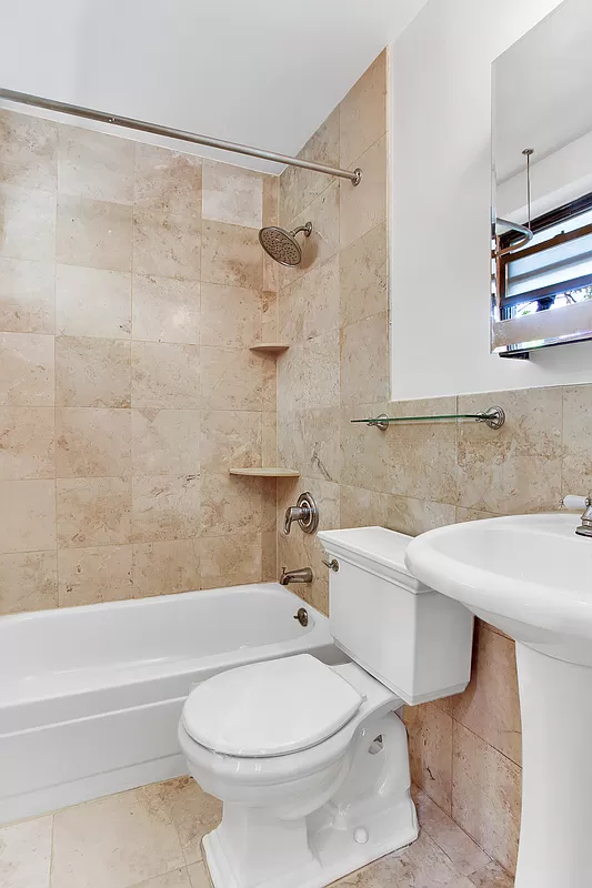 416 East 13th Street - Photo 3