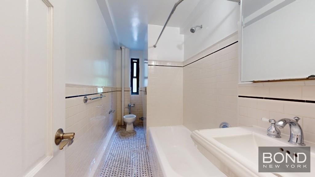 East 56th Street - Photo 2