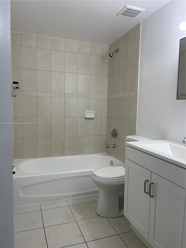 134 Sw 7th Ave - Photo 5