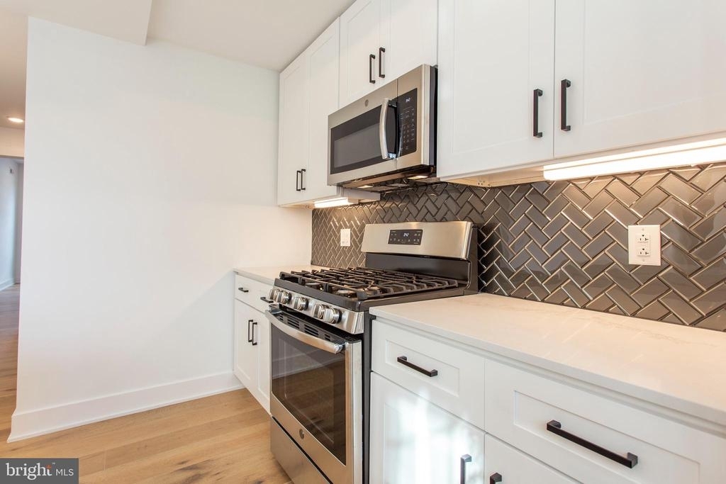 1232 N Front St - Photo 10