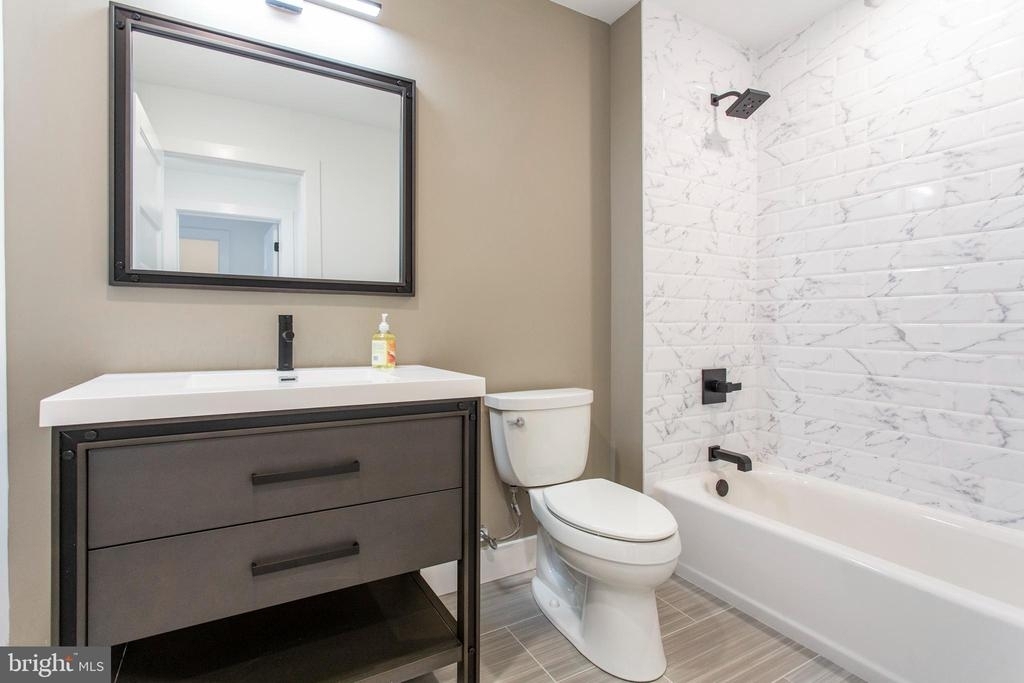 1232 N Front St - Photo 14