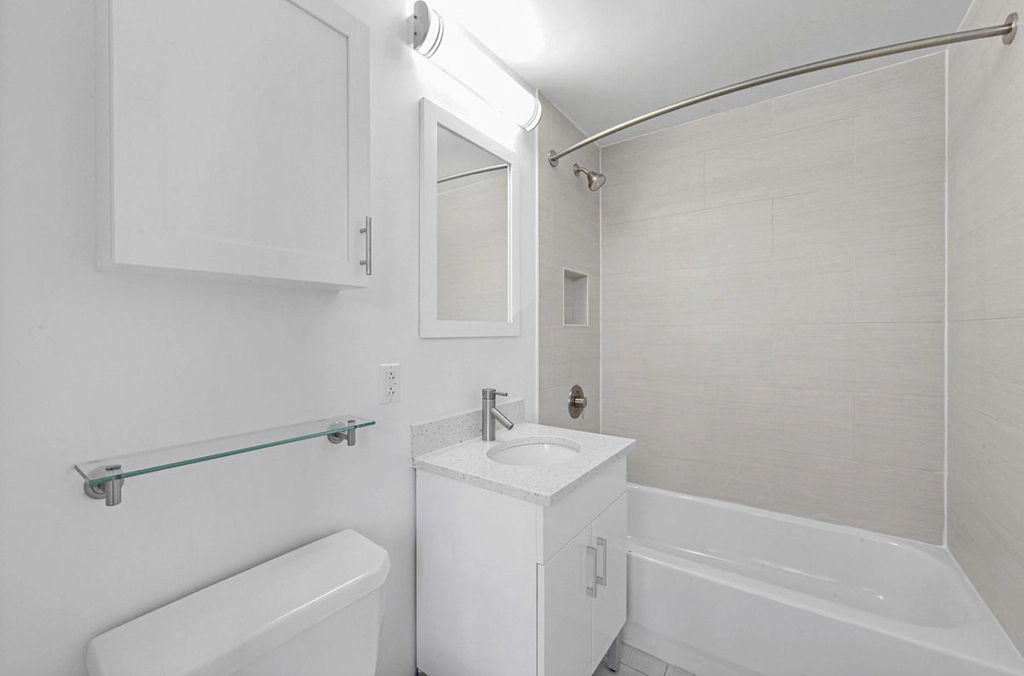 354 East 91st Street - Photo 4