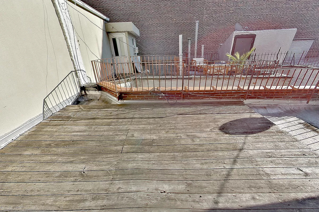 East 23rd Street - Photo 3