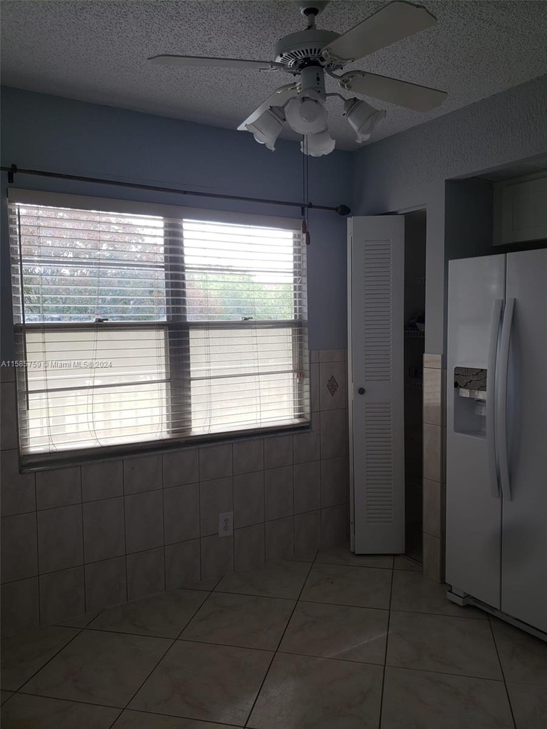 1300 Sw 125th Ave - Photo 16