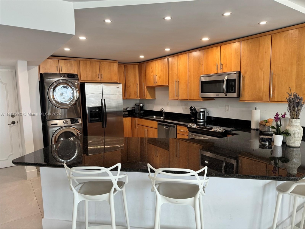 1865 Brickell Ave - Photo 1