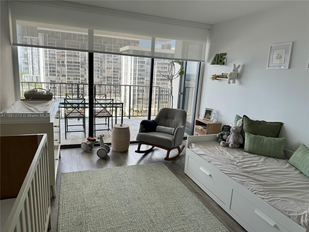 1865 Brickell Ave - Photo 6