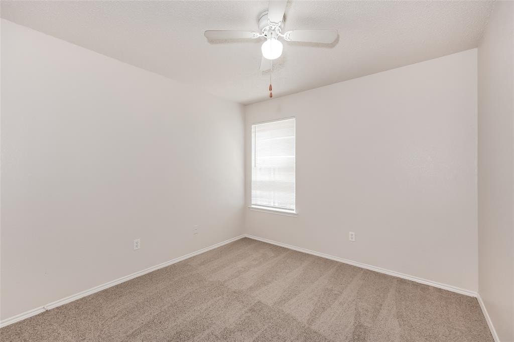 10836 Deauville Circle N - Photo 11