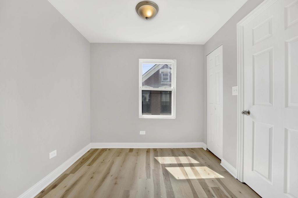 2213 W 23rd Place - Photo 15