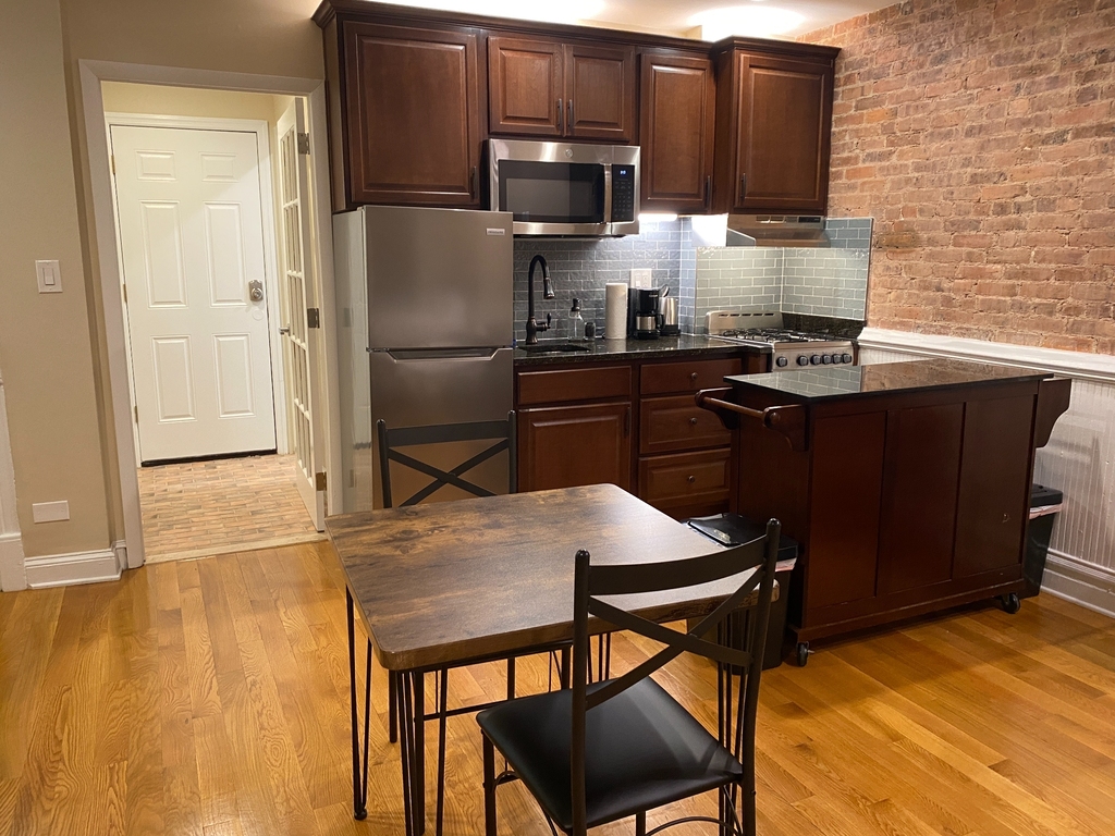 354 West 121st Street - Photo 5
