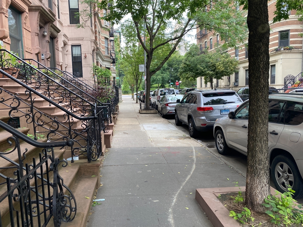 354 West 121st Street - Photo 9