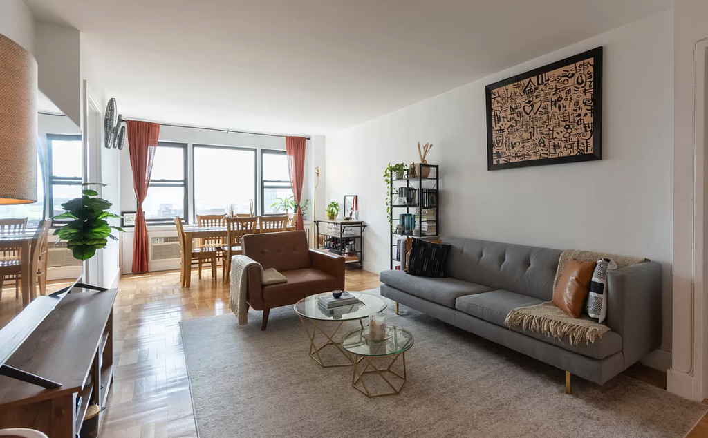 460 East 79th Street - Photo 1