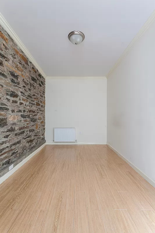 3BR in Hell's Kitchen - Photo 2