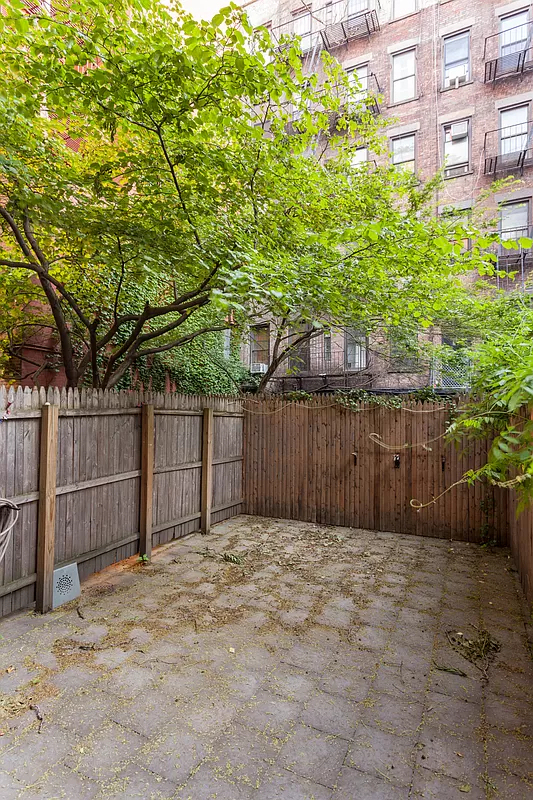 3BR in Hell's Kitchen - Photo 7