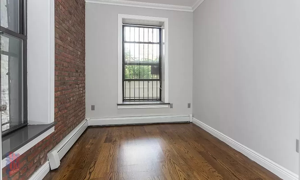 15 West 103rd Street - Photo 2