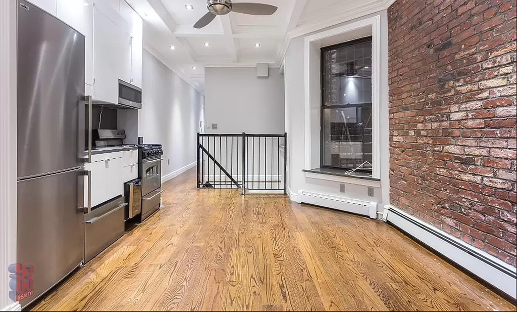 15 West 103rd Street - Photo 0