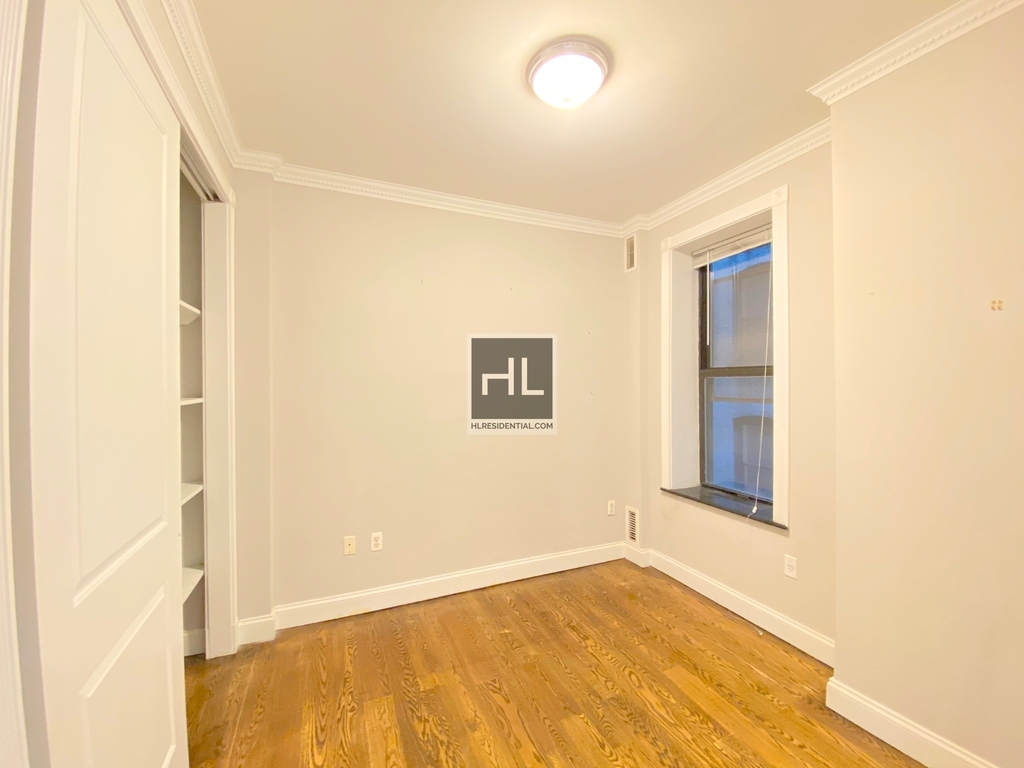 E 18th St. - Photo 1