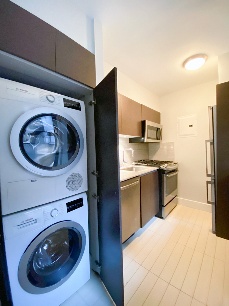 East 33 Street - Photo 13