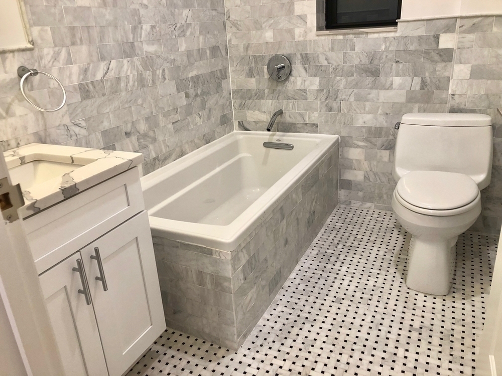 East 48th Street - Photo 9