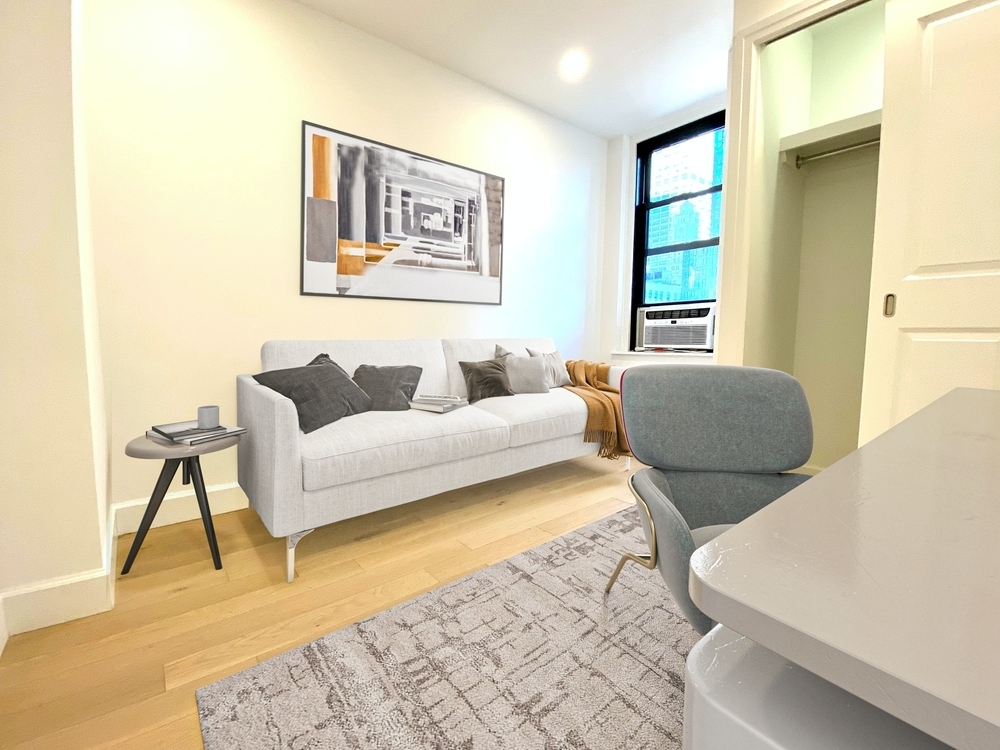 East 48th Street - Photo 3